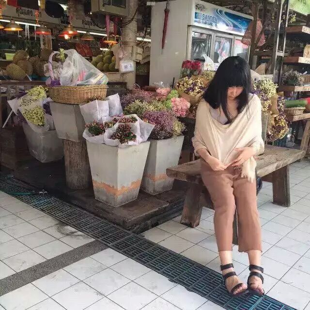十秒到云南過(guò)橋米線  周末簽約六家新加盟店！