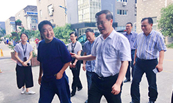 十秒到米線加盟歡迎杭州市委常委區委書記蒞臨公司總部