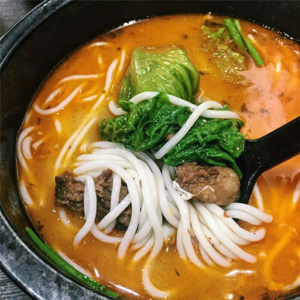 十秒到米線加盟店的生意好么